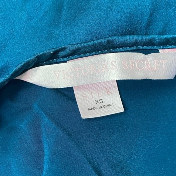 Victoria's Secret - Vintage 100% silk slip - Picture 8 of 11